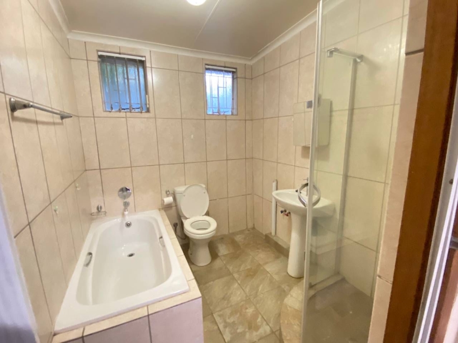 4 Bedroom Property for Sale in Westdene Free State